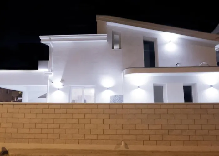 The Simo's House A 3*